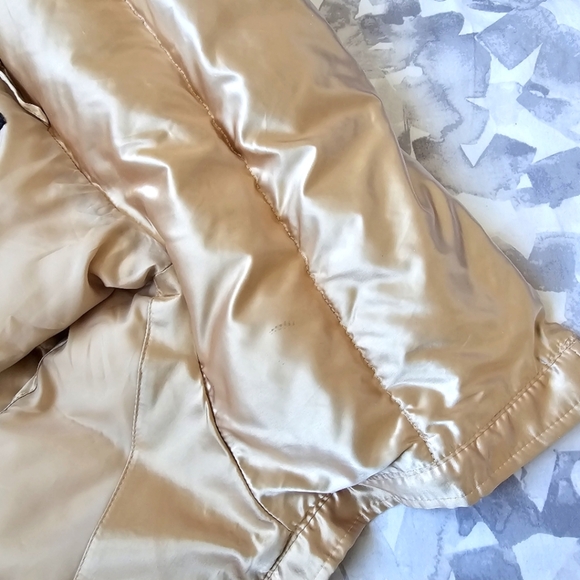 Women’s Talbots Duck Down Feather Vest Gold In Color Zip Up ,Pockets, Medium - Picture 13 of 13